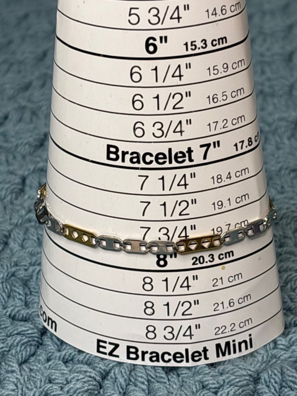 Goldtone Silvertone Chain Link Bracelet 7.75 inches Long